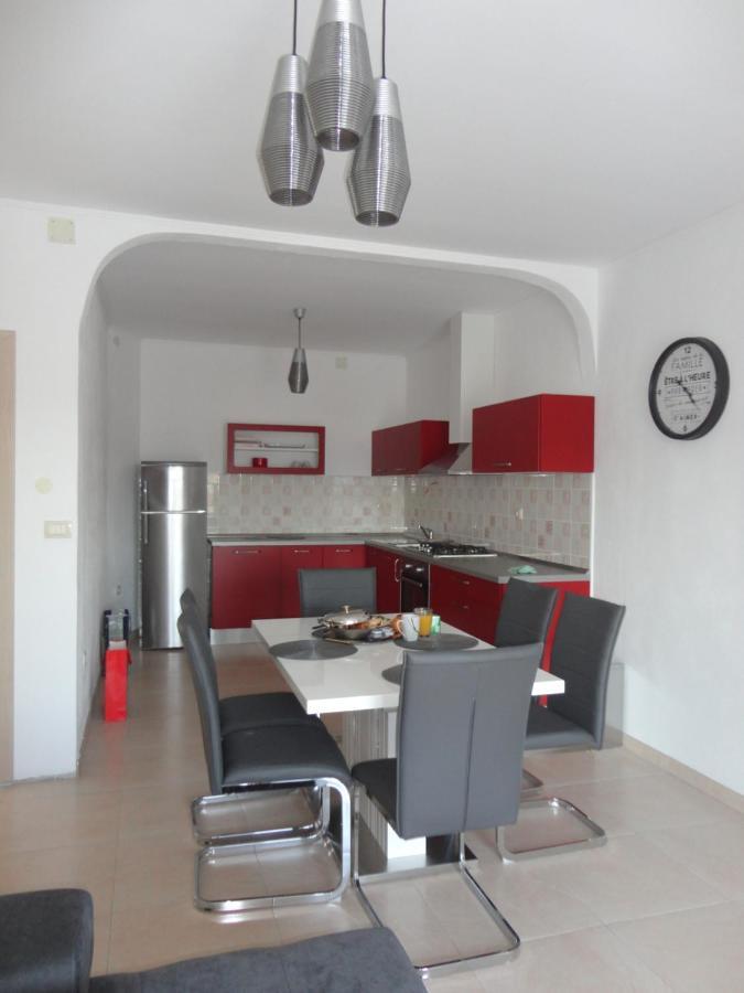 Apartman Bozic Apartment Kastel Stafilic ภายนอก รูปภาพ